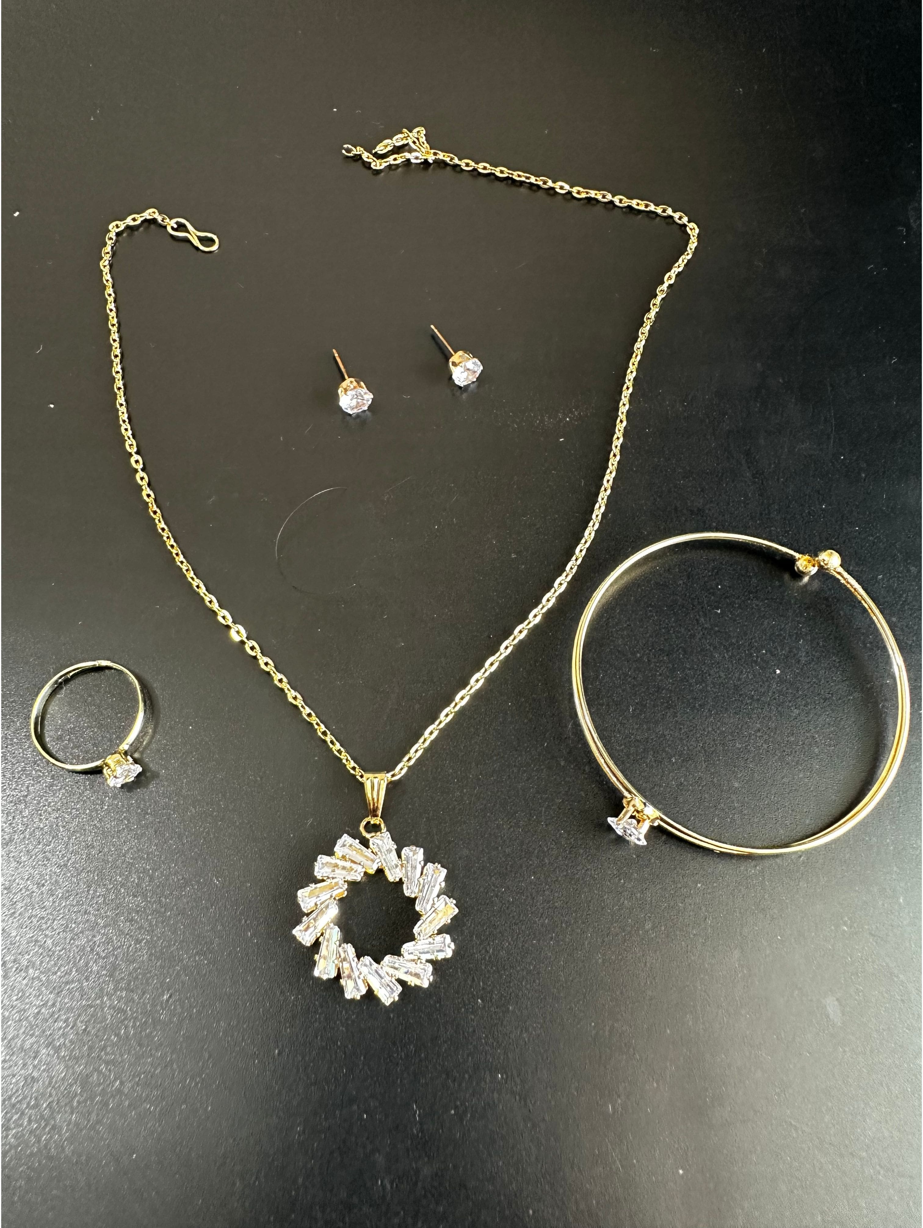 Buy Online Artificial Pendant